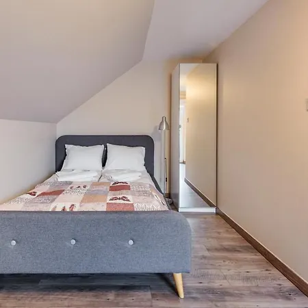 Jasne Wybrzeze, Sun & Snow *